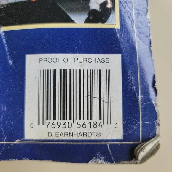 NASCAR Dale Earnhardt Daytona 500 Goodwrench Feb 15, 1998 1:43 Damaged Box - Picture 3 of 8